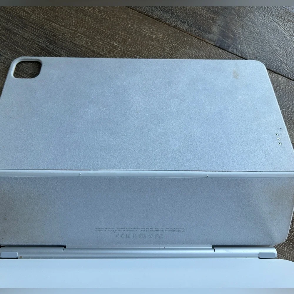 Apple Magic Keyboard A2480 - Picture 13 of 14